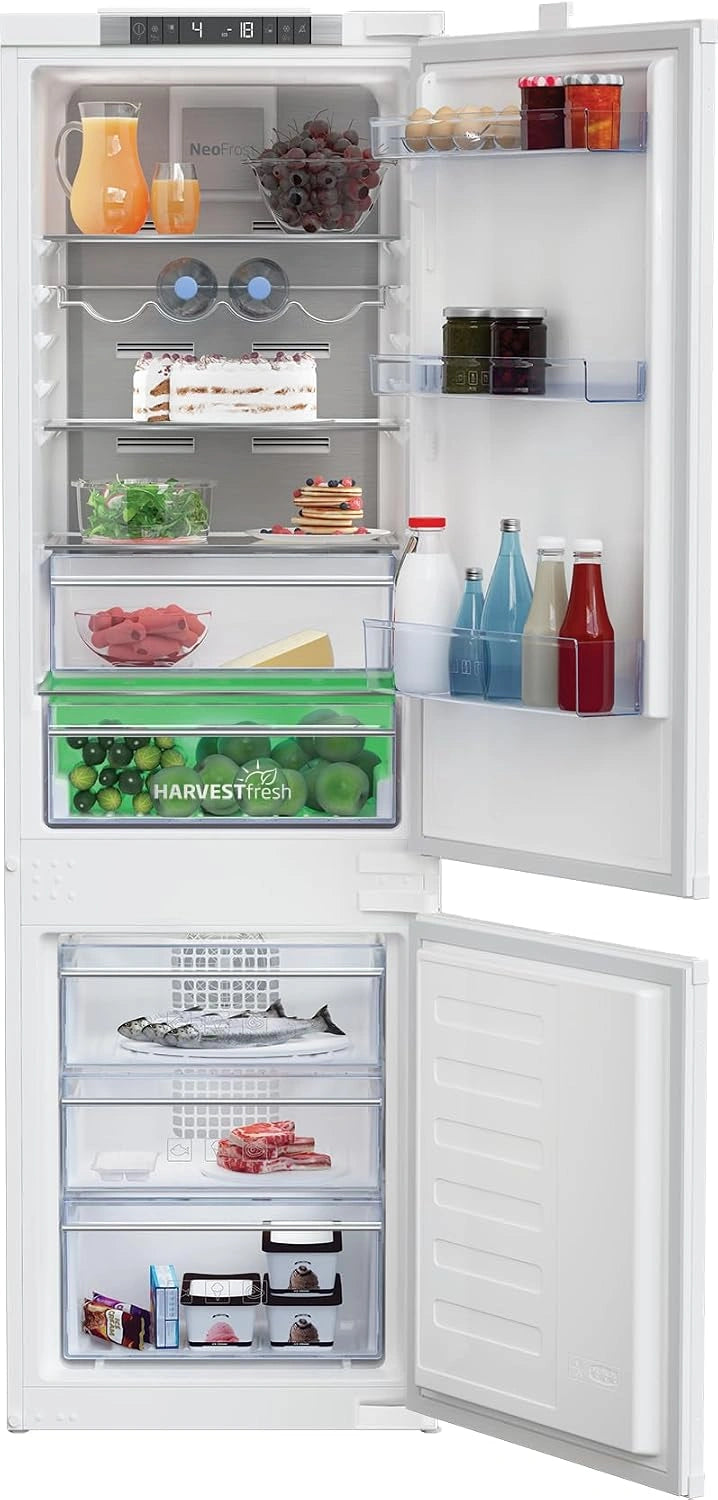 Frigor¨ªfico Combi Integrable Beko BCNA275E4SN 254L 177,5cm con NeoFrost Dual Cooling y HarvestFresh